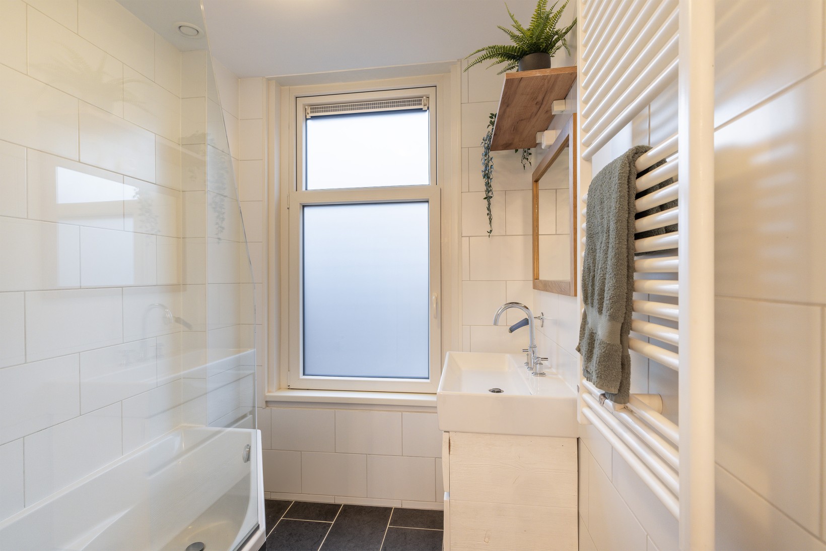 Hoekwoning te koop: Willem Beukelszoonstraat 94, Vlaardingen