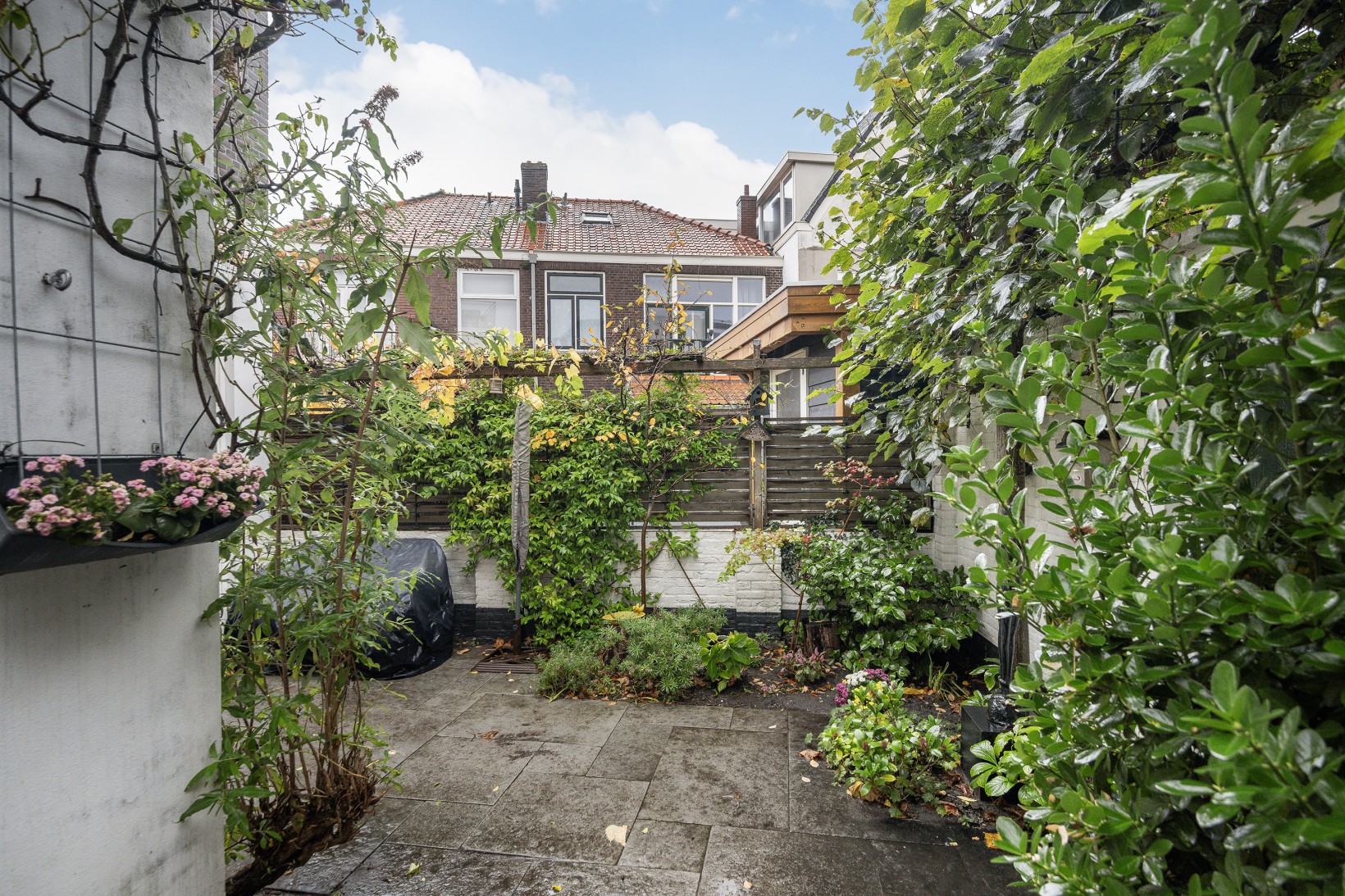 Hoekwoning te koop: Willem Beukelszoonstraat 94, Vlaardingen