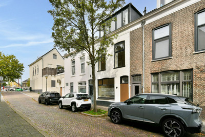 Huis te koop Oosterstraat 5
