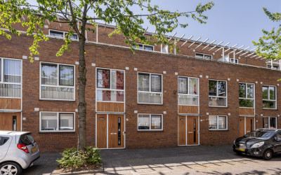de Ruijterstraat 32
