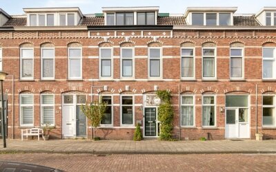 Spoorsingel 59