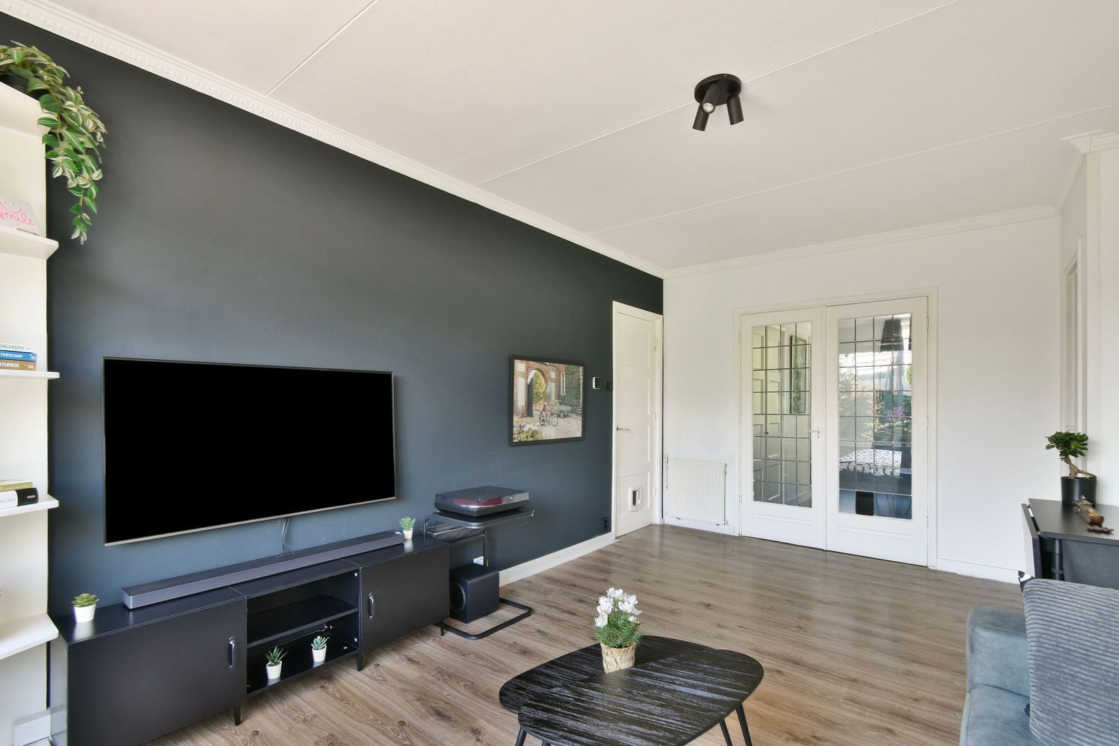 Appartement te koop: Spoorsingel 155A, Vlaardingen