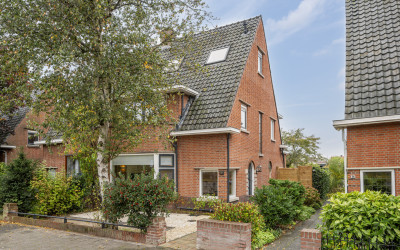 van Linden van den Heuvellsingel 17