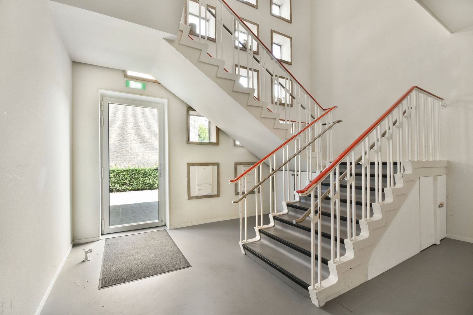 Appartement te koop: Pompenburgsingel 108, Vlaardingen