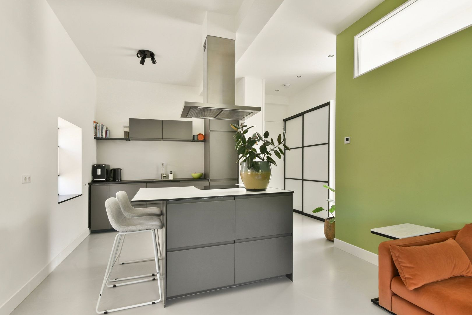 Appartement te koop: Pompenburgsingel 108, Vlaardingen