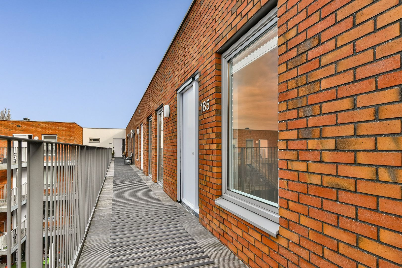 Appartement te koop: Johan de Wittstraat 185, Vlaardingen