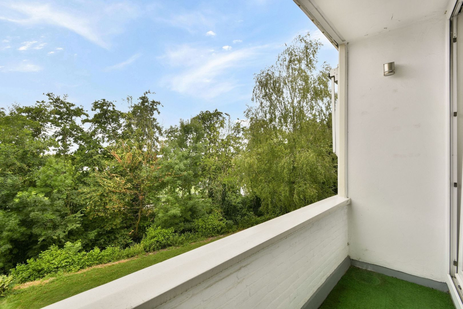 Appartement te koop: Burgemeester A. van Walsumlaan 25, Vlaardingen