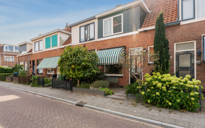 Leliestraat 30