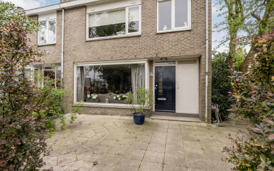 Frederik Hendriklaan 17