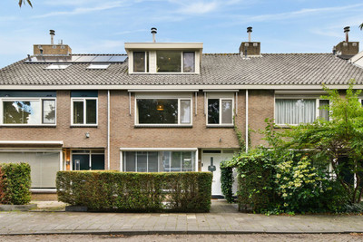 Anna van Bu. 36
