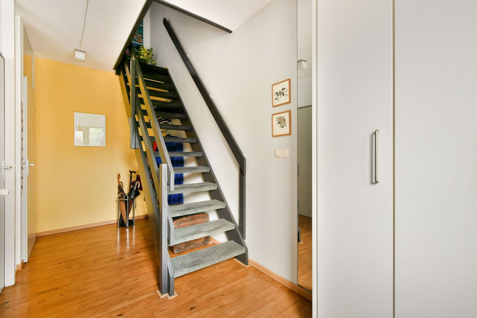 Tussenwoning te koop: Kornoeljedreef 24, Vlaardingen