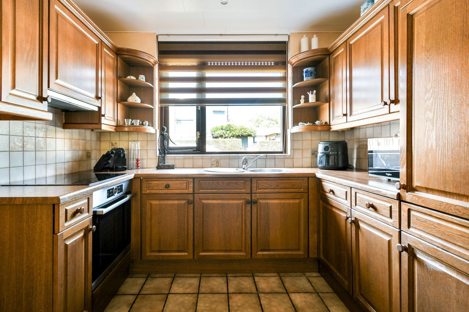 Tussenwoning te koop: Platanendreef 284, Vlaardingen