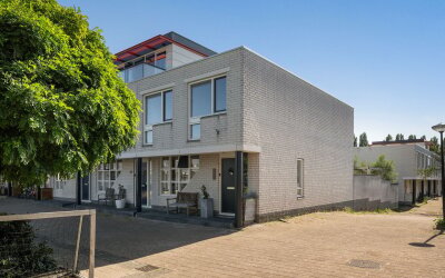 Carry Pothuiskade 34