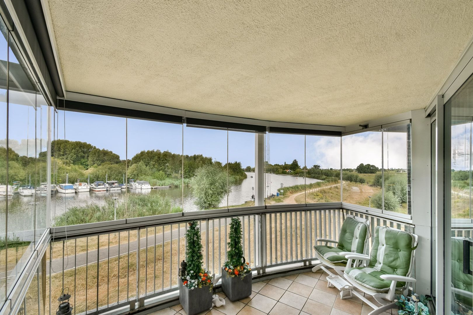 Appartement te koop: Joke Smitkade 57, Vlaardingen