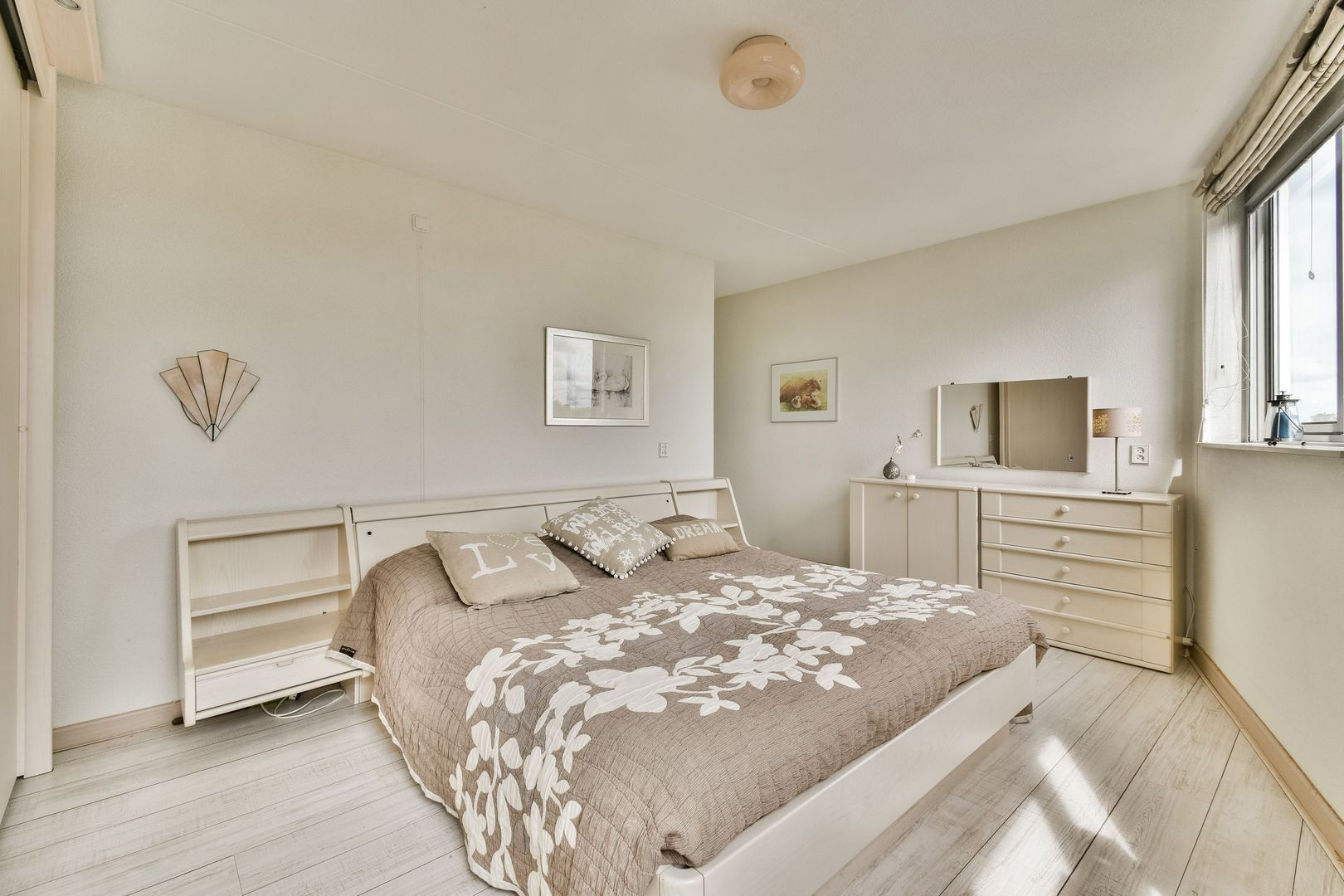 Appartement te koop: Joke Smitkade 57, Vlaardingen