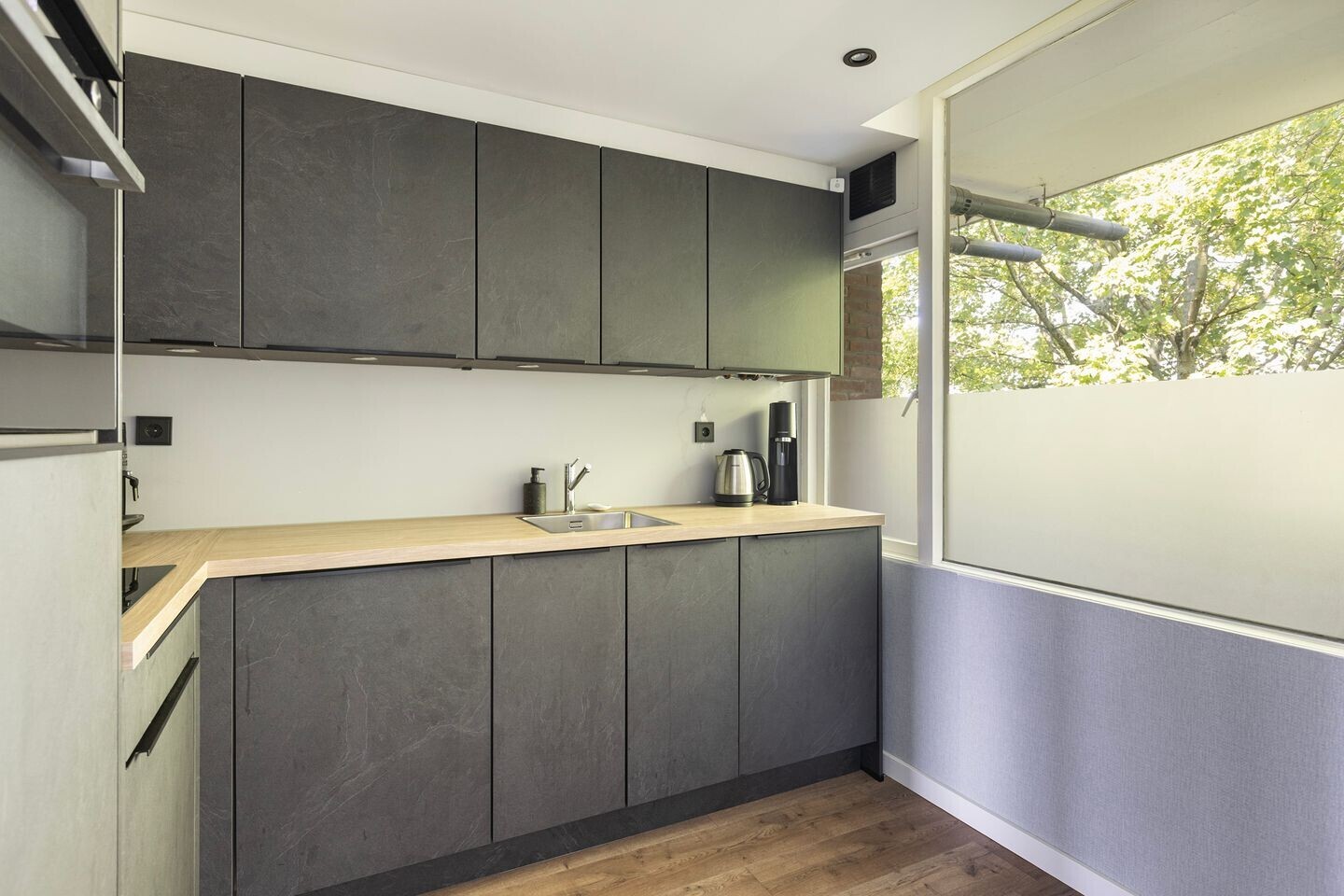 Appartement te koop: Van Scorelstraat 68, Maassluis