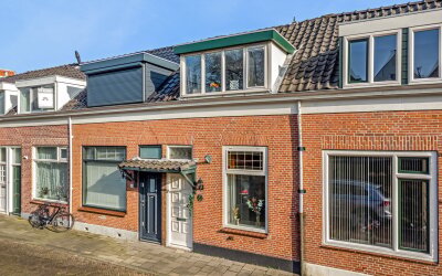 Van der Hor. 4