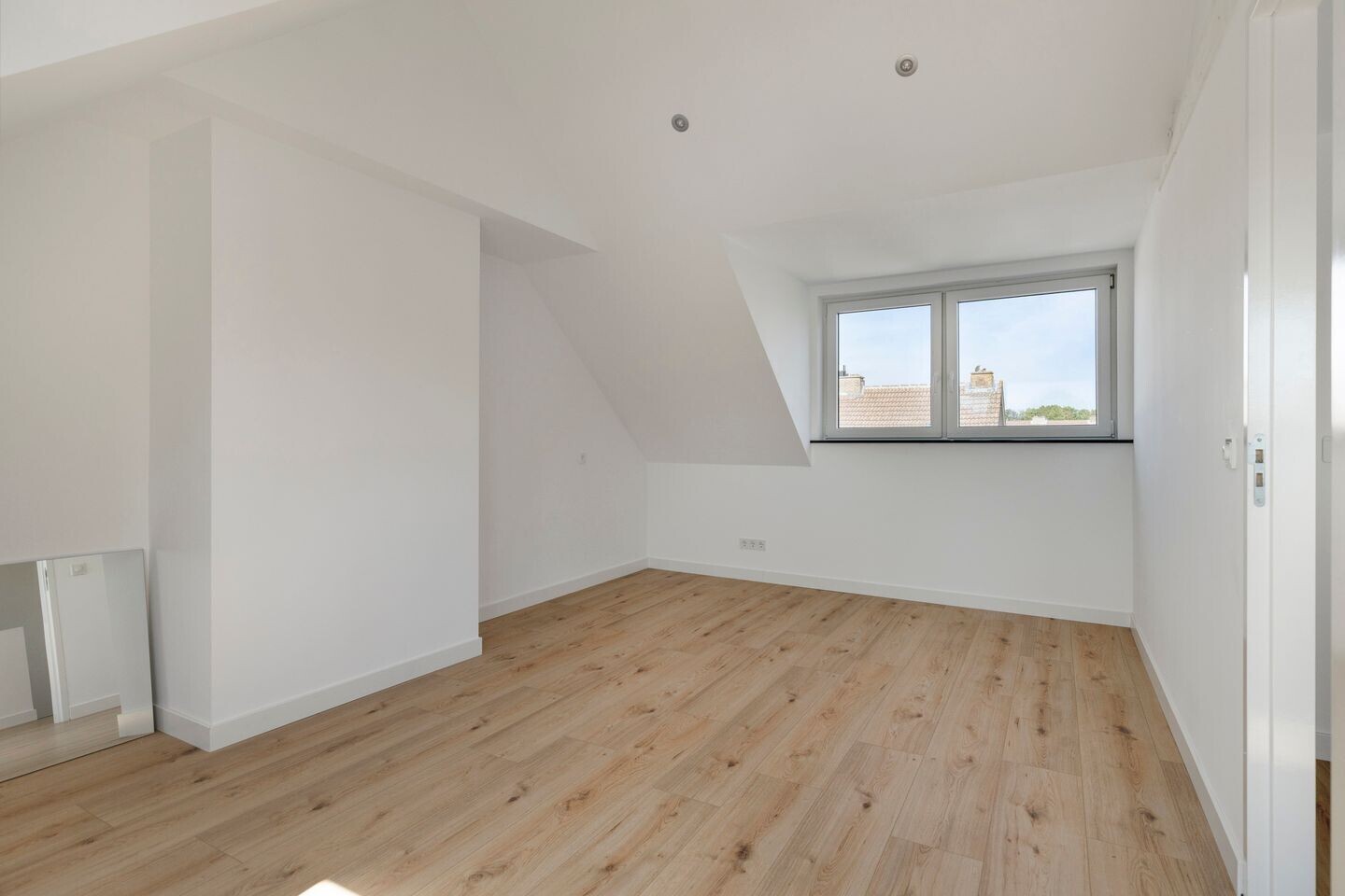 Tussenwoning te koop: Berkendal 30, Maassluis