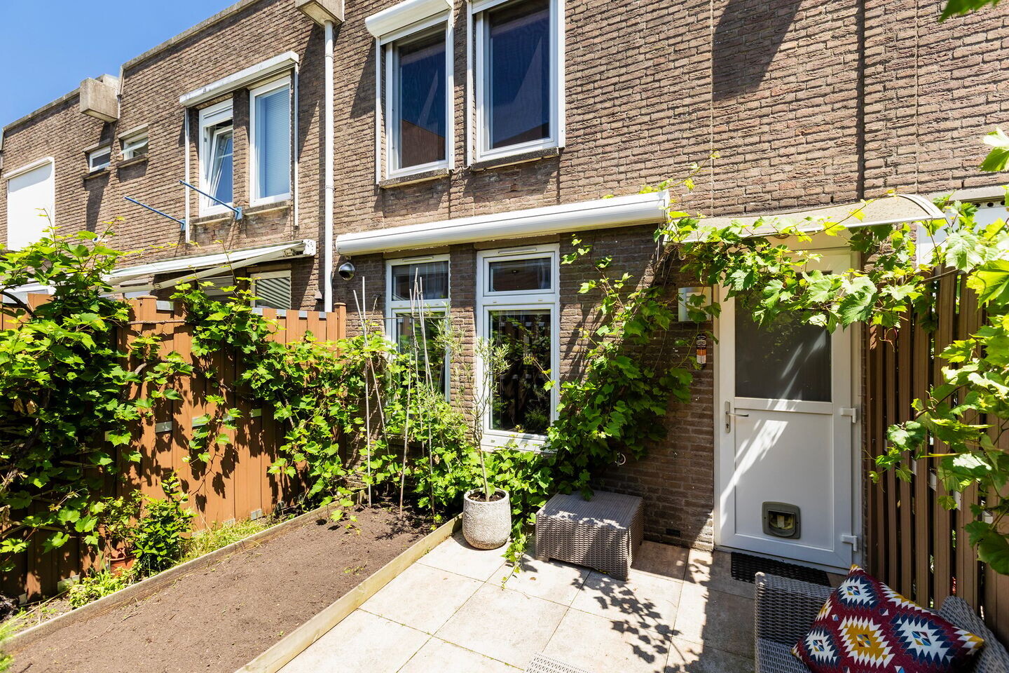 Tussenwoning te koop: Taanstraat 34, Maassluis