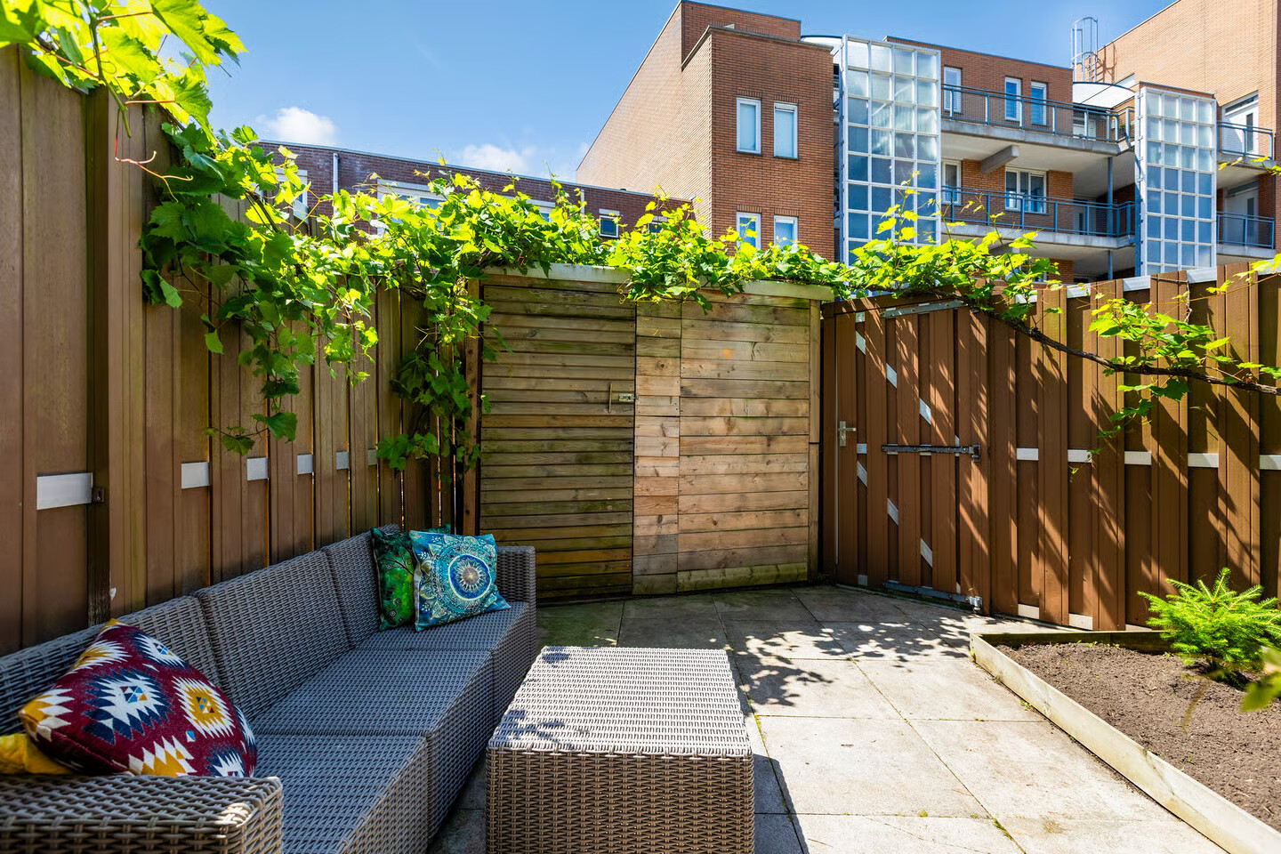 Tussenwoning te koop: Taanstraat 34, Maassluis