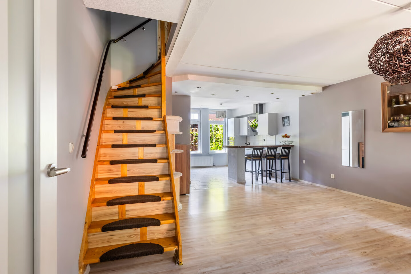Tussenwoning te koop: Taanstraat 34, Maassluis