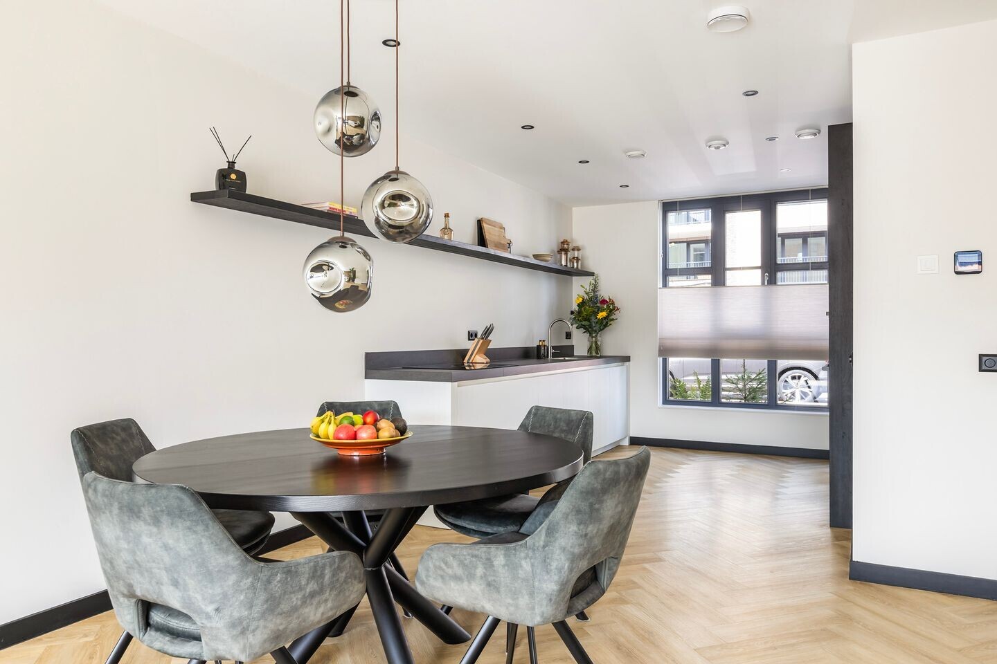 Tussenwoning te koop: Taanschuurkade 43, Maassluis
