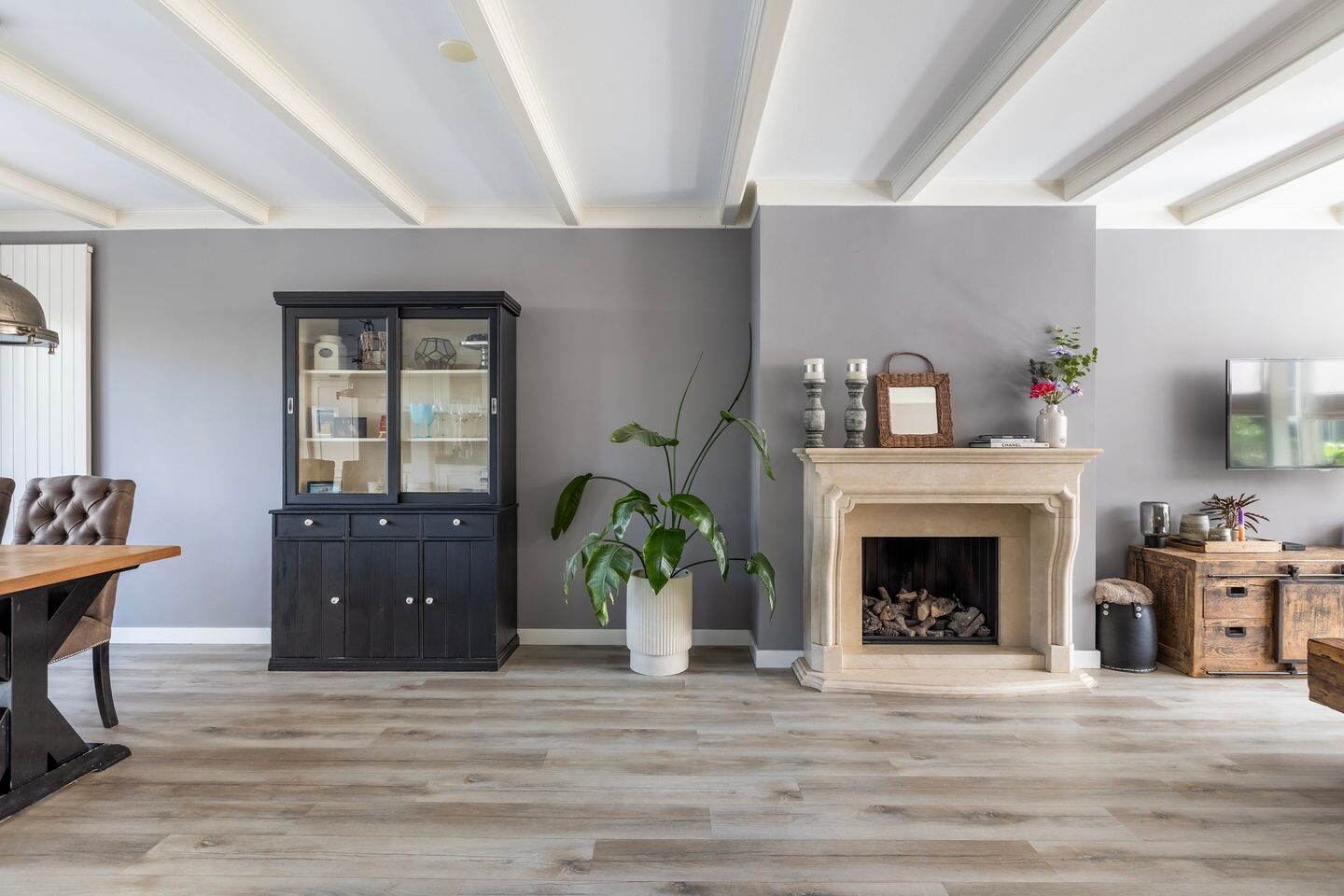Tussenwoning te koop: Adelaarstraat 4, Maassluis