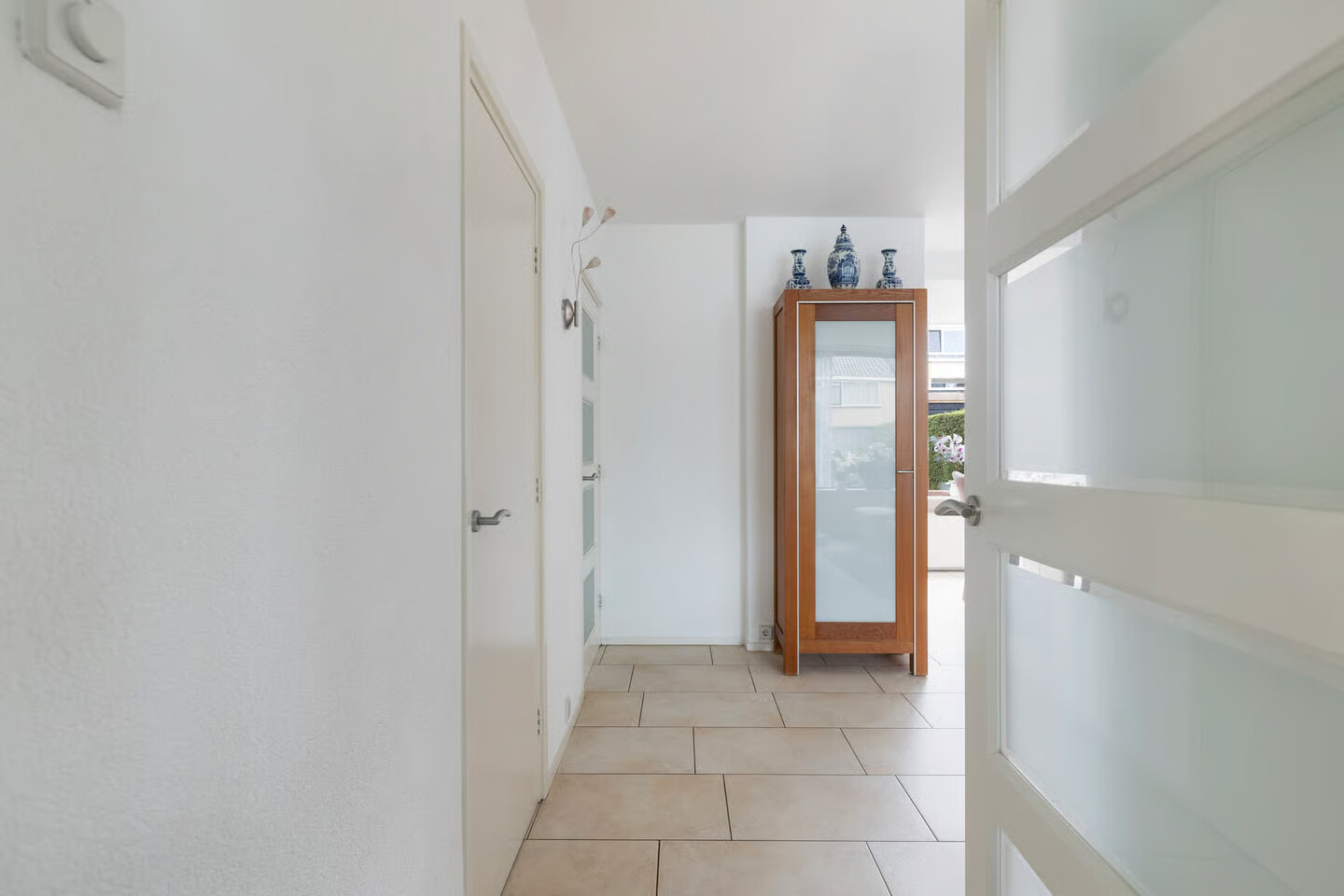 Tussenwoning te koop: Havikstraat 19, Maassluis