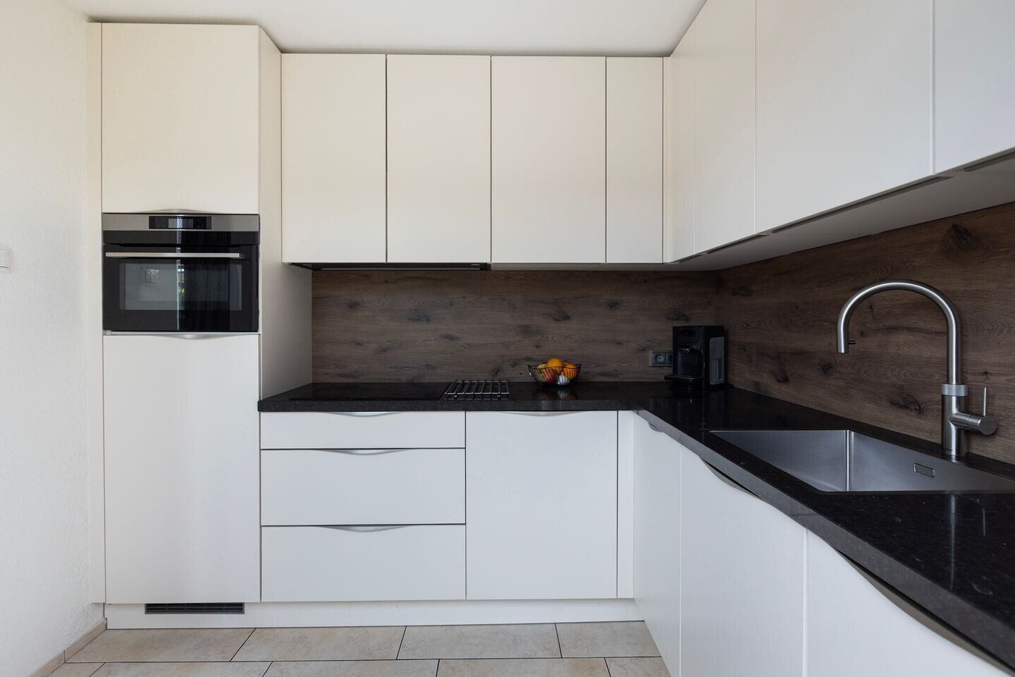 Tussenwoning te koop: Havikstraat 19, Maassluis