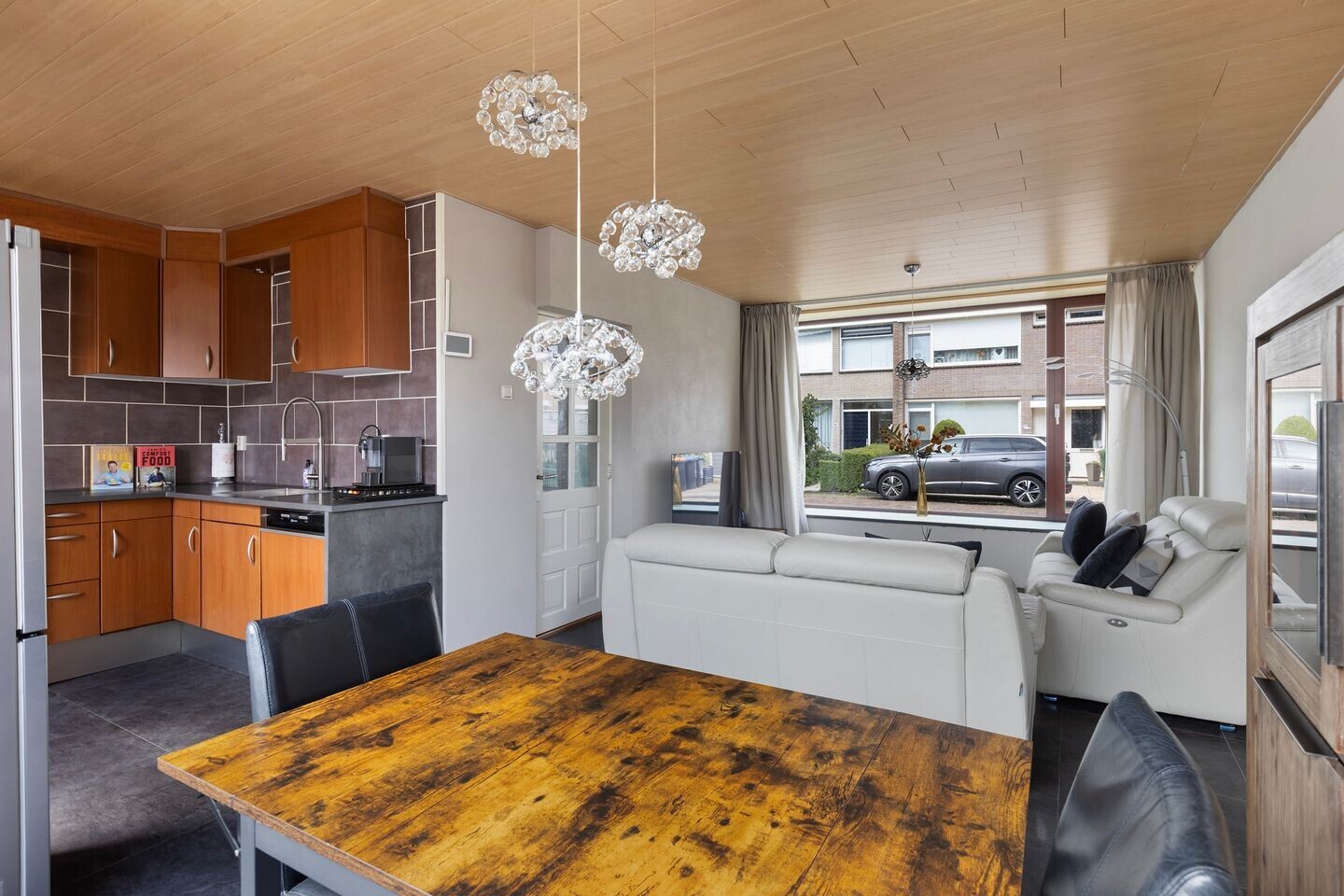Tussenwoning te koop: Kievitstraat 3, Maassluis