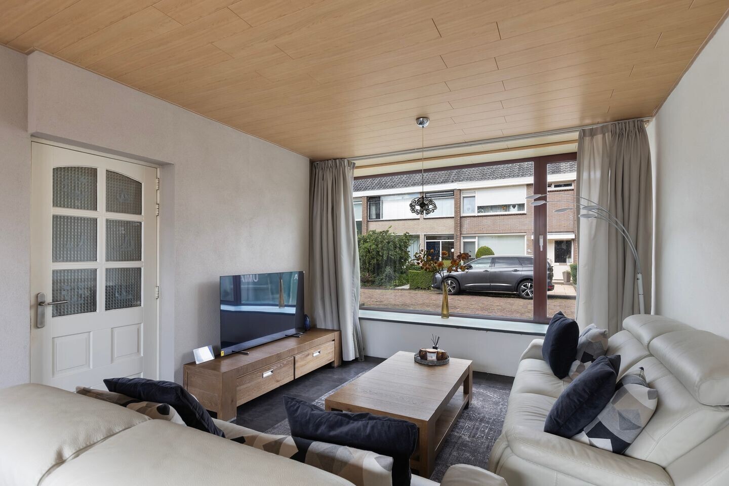 Tussenwoning te koop: Kievitstraat 3, Maassluis