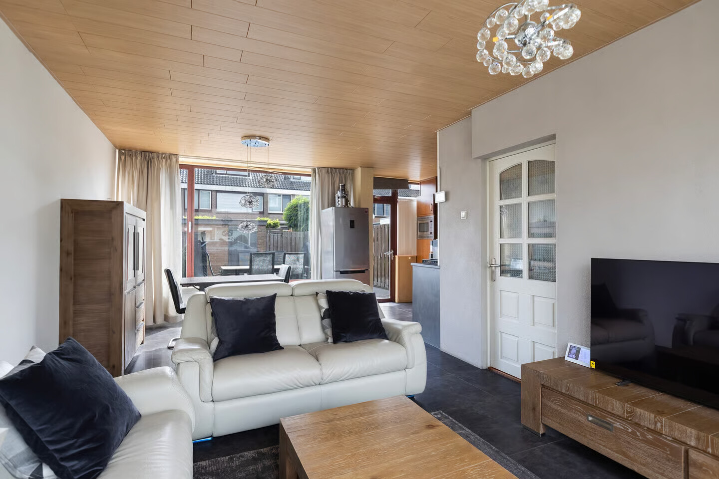 Tussenwoning te koop: Kievitstraat 3, Maassluis