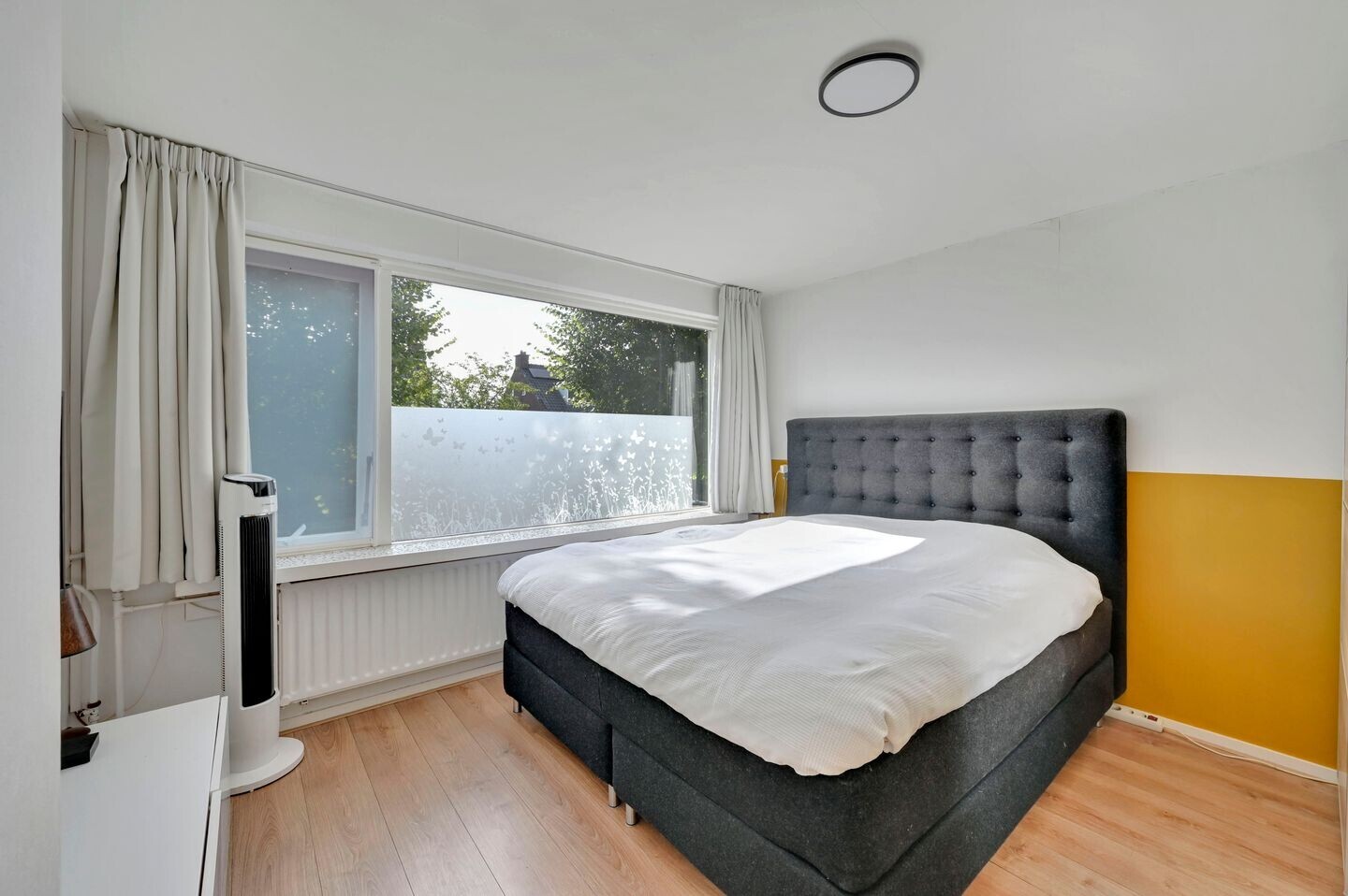 Tussenwoning te koop: Nachtegaallaan 18, Maassluis