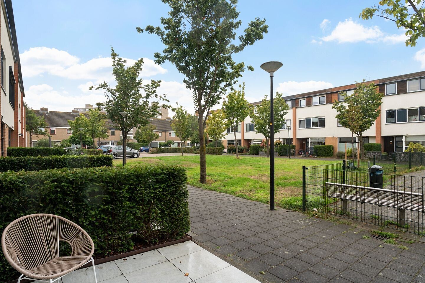 Tussenwoning te koop: Plevierstraat 16, Maassluis