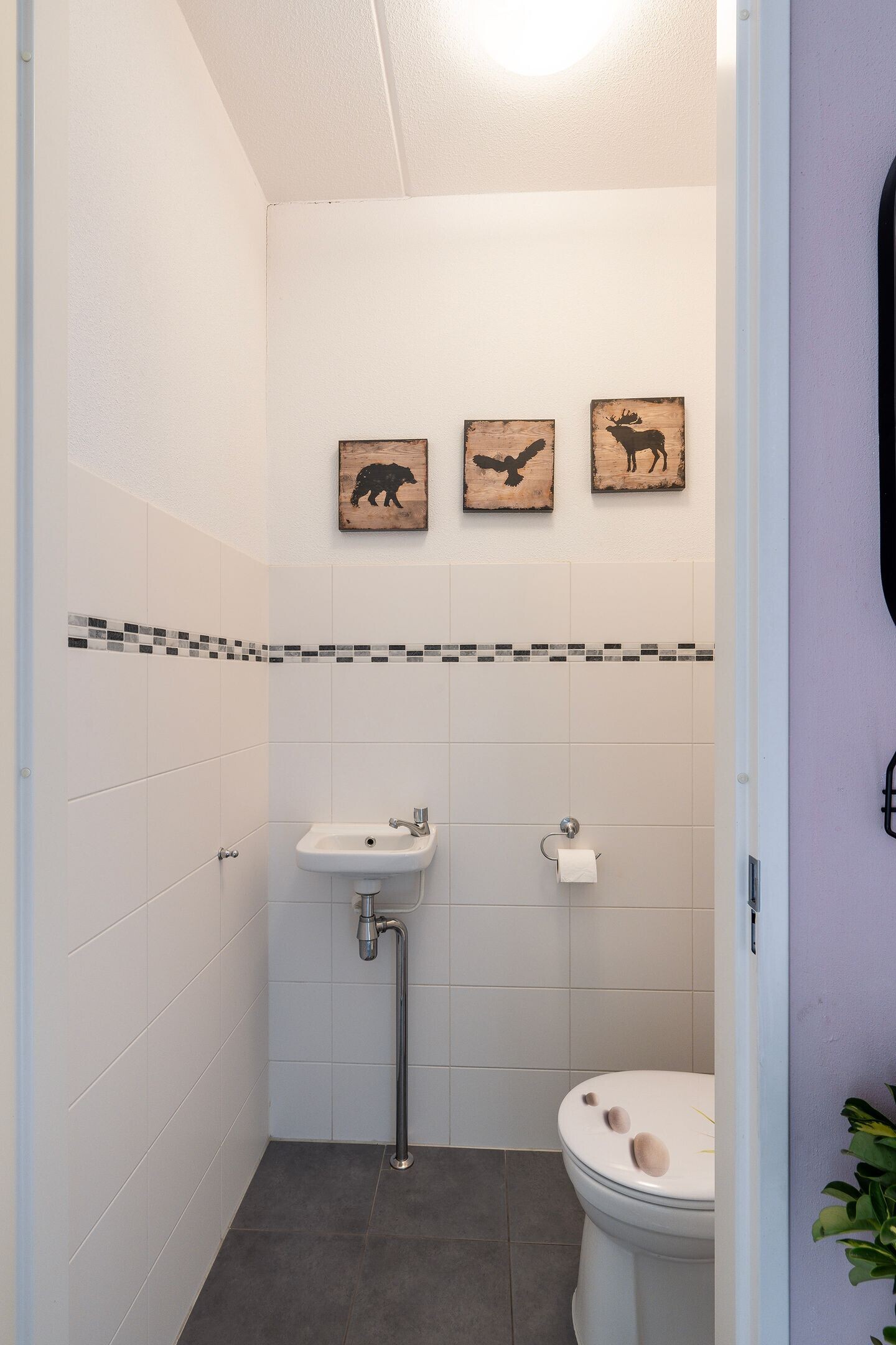 Tussenwoning te koop: Burg. Van Reesstraat 13, Maassluis