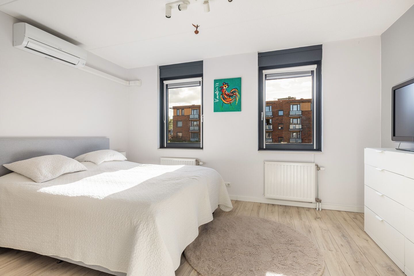 Tussenwoning te koop: Dr. Jan Schoutenlaan 322, Maassluis