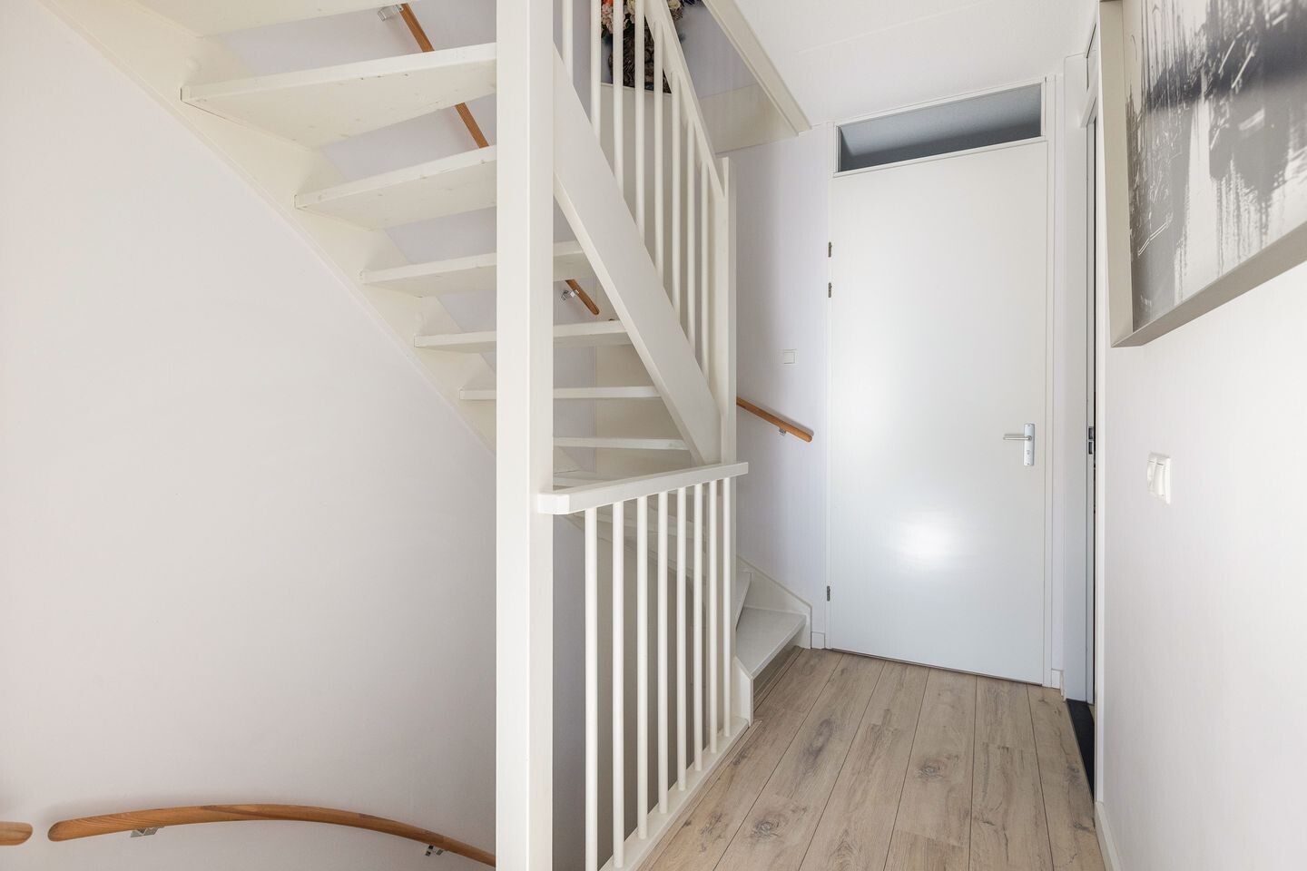 Tussenwoning te koop: Dr. Jan Schoutenlaan 322, Maassluis