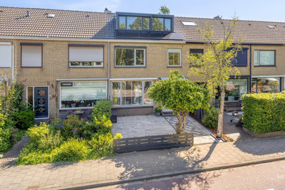 Hofsingel 9
