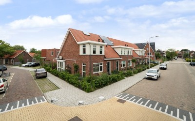 Huis te Veldelaan 16-D