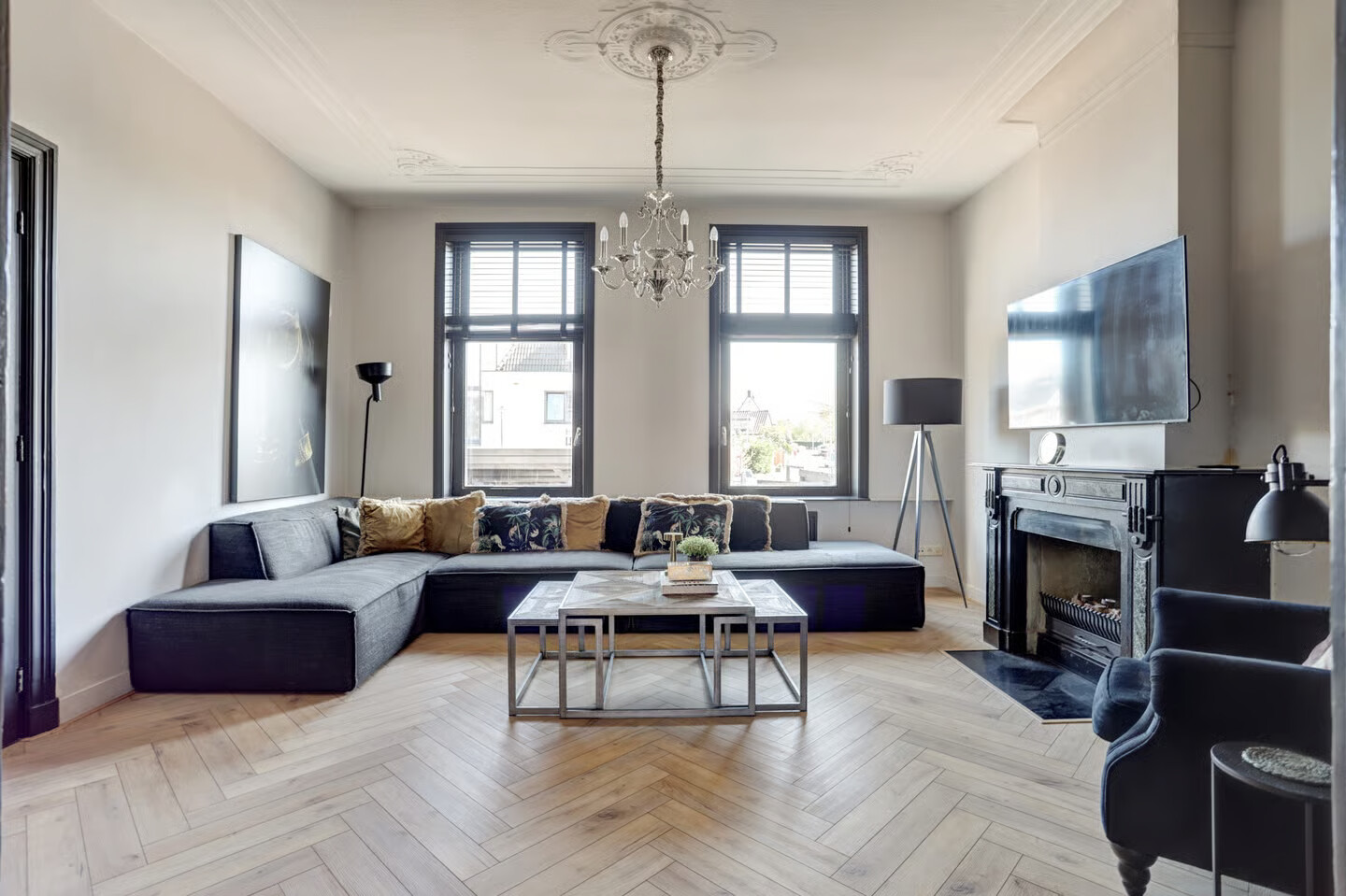 Hoekwoning te koop: dorpsdijk 213, Rhoon