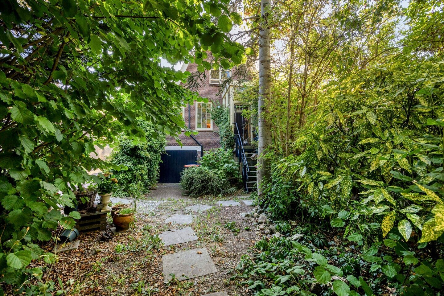 Hoekwoning te koop: Dorpsdijk 178, Rhoon