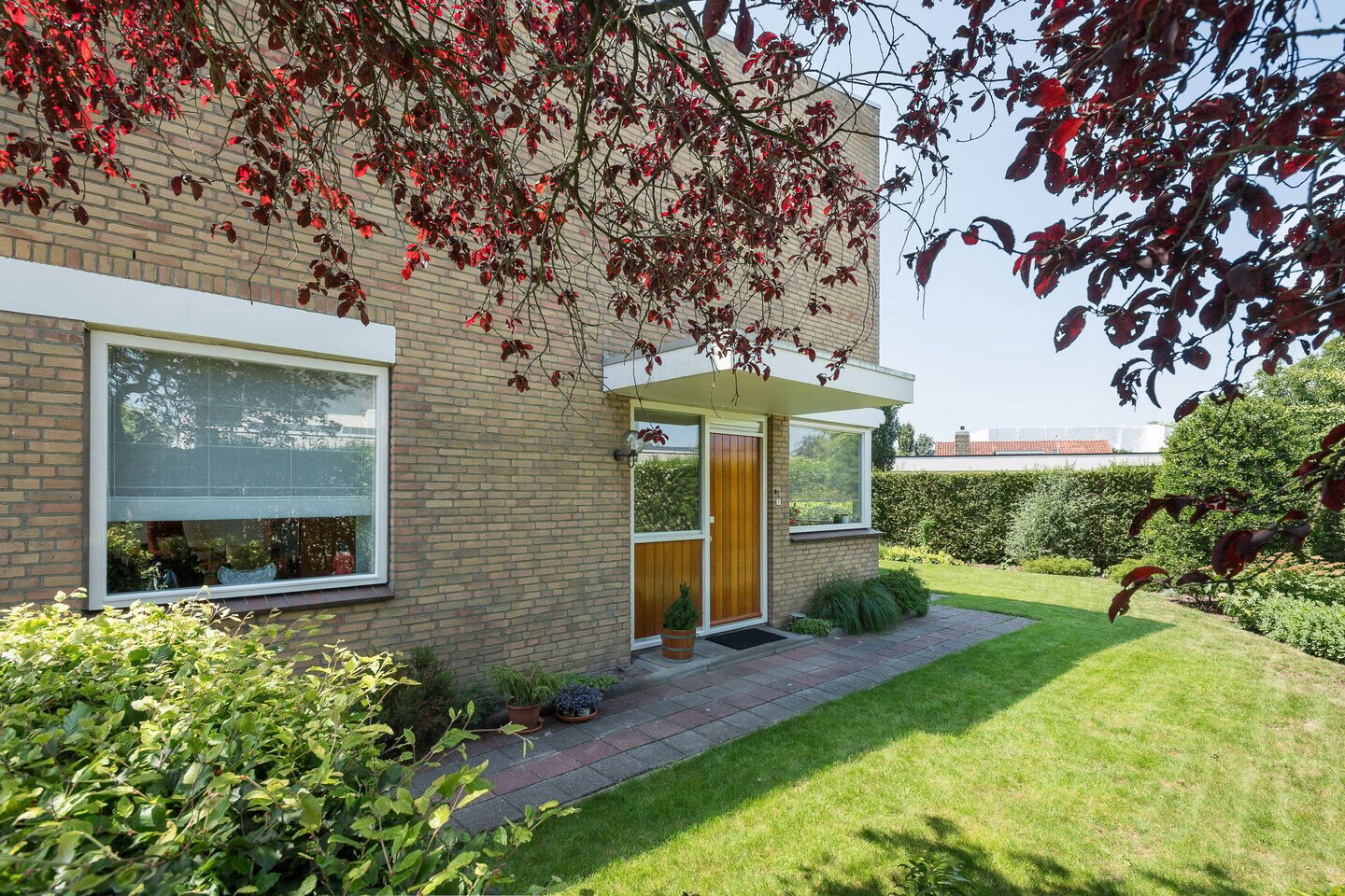 Twee-onder-één-kap te koop: C. Barendregtlaan 7, Rhoon