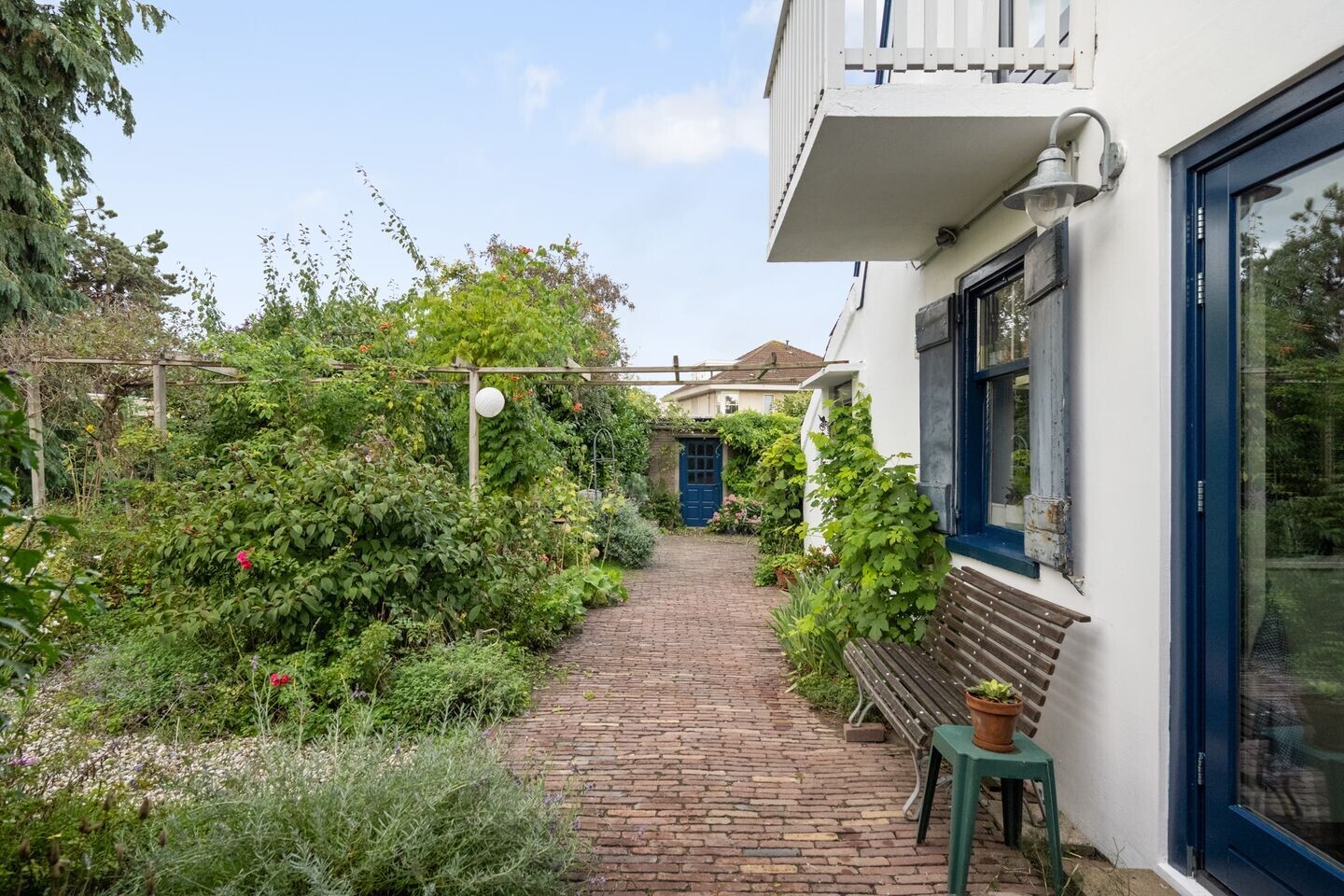 Twee-onder-één-kap te koop: Kleidijk 11, Rhoon