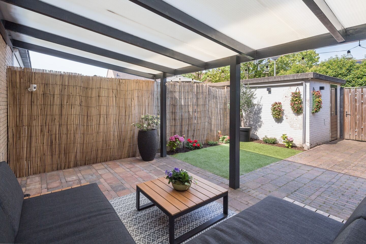 Tussenwoning te koop: Hofnar 43, Rhoon