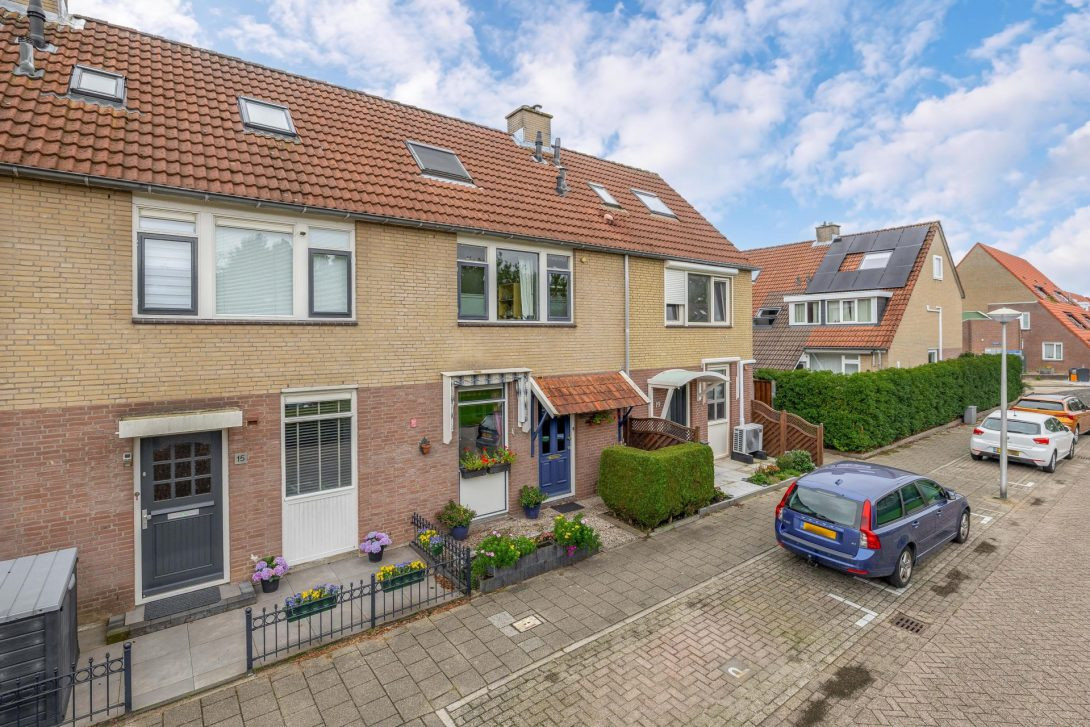 Tussenwoning te koop: Nachtwaker 17, Rhoon
