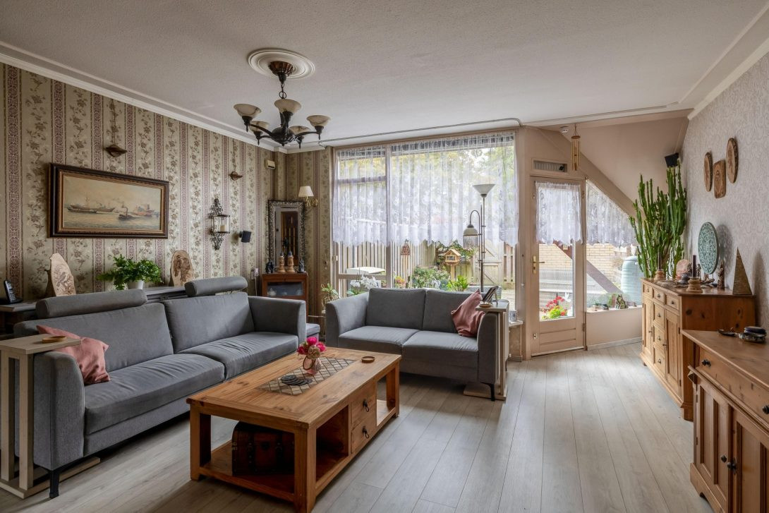Tussenwoning te koop: Nachtwaker 17, Rhoon