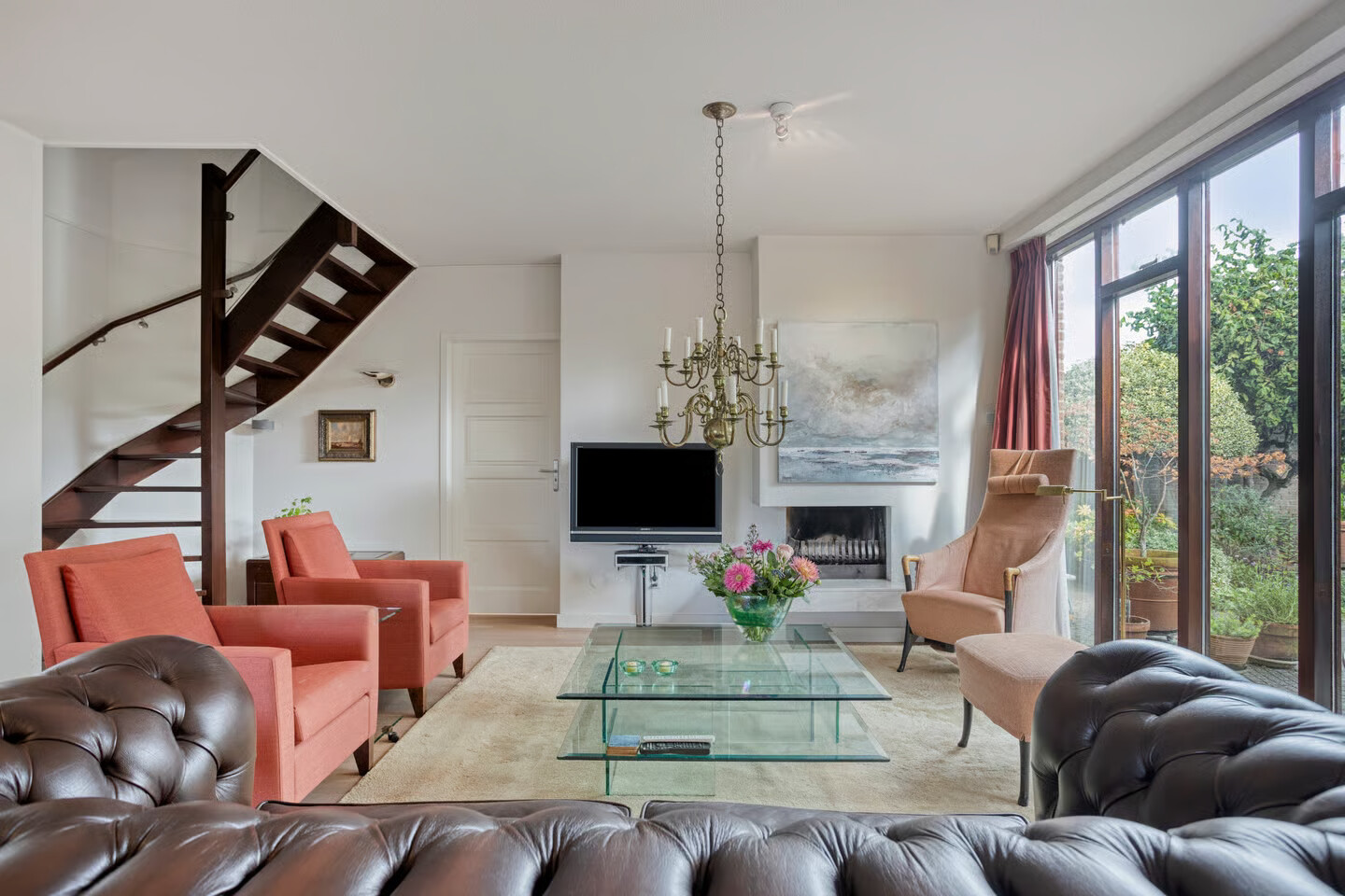 Hoekwoning te koop: van Beethovenlaan 10, Rhoon