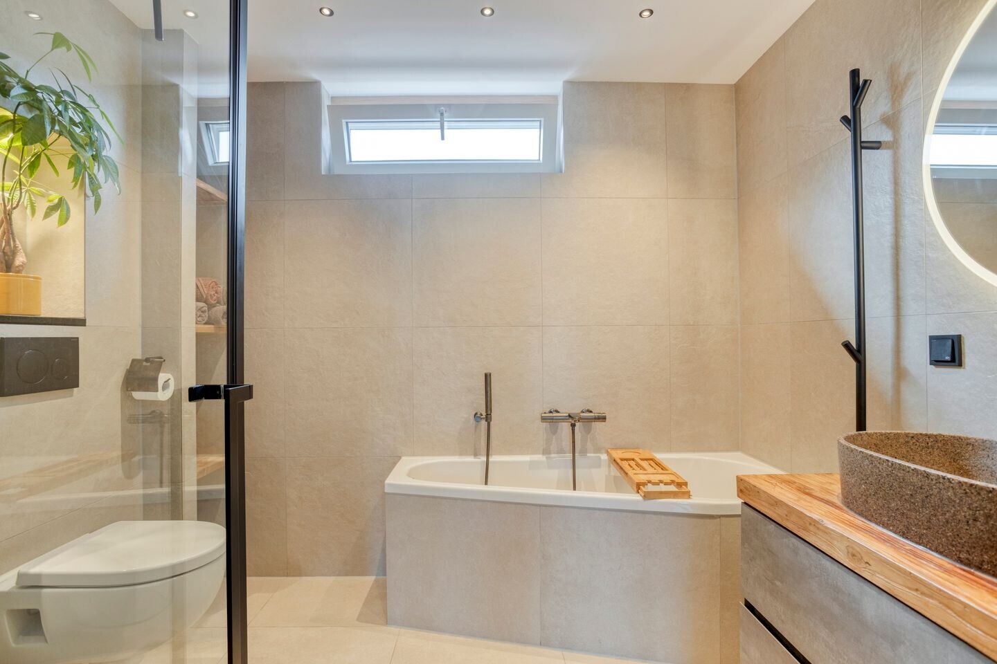 Tussenwoning te koop: Gaspeldoorn 23, Poortugaal