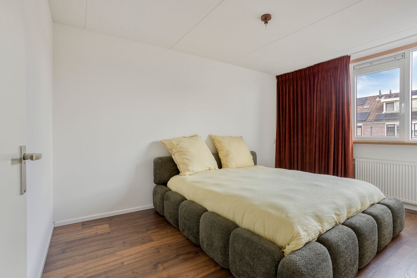 Tussenwoning te koop: Gaspeldoorn 23, Poortugaal