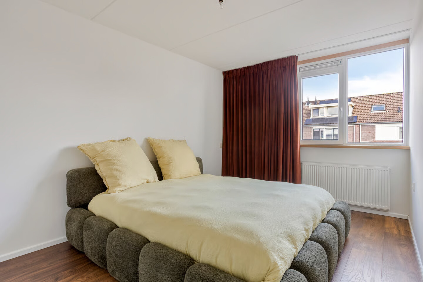 Tussenwoning te koop: Gaspeldoorn 23, Poortugaal